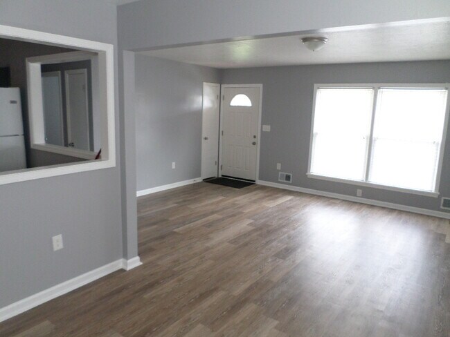 Building Photo - 3446 Bonnie Lea Ct