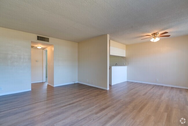 1BD,1BA - 711SF - Park Apartments