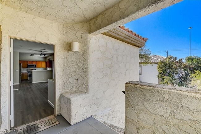 Building Photo - 6908 Indian Chief Dr