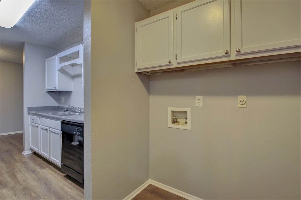 The Grove on Brockington Apartments in Sherwood, AR