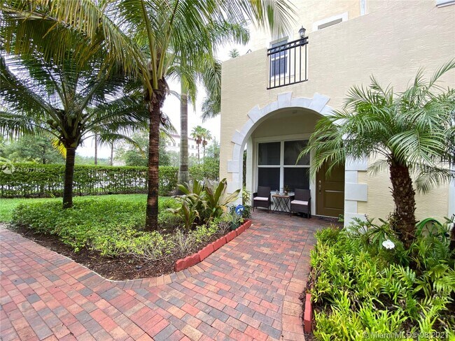 Building Photo - 12468 NW 17th Manor