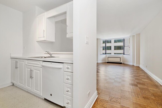 Foto del edificio - 400 E 71st St