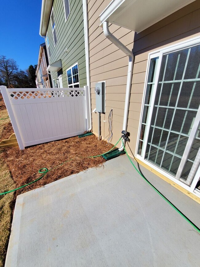 Building Photo - 7421 Sienna Heights Pl