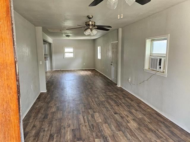 Building Photo - 607 E Johnston St