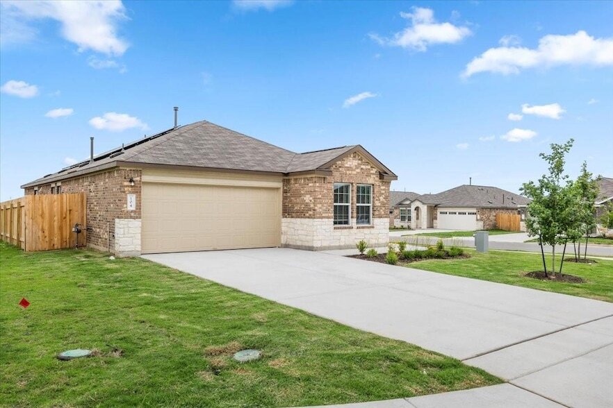 Foto principal - 104 Winged Foot Ct
