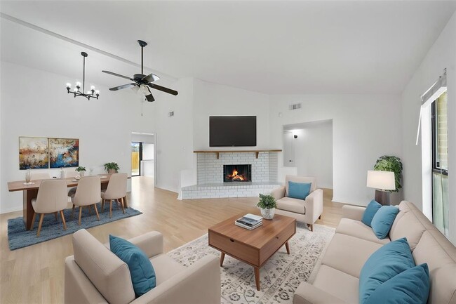 Foto del edificio - 6531 Vanlynn Ln