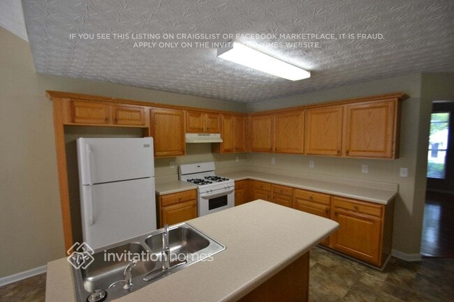 Building Photo - 1456 Gates Cir SE