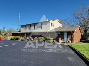 Building Photo - 5024 Jacksboro Pike
