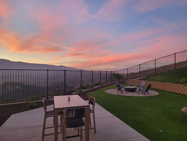 Building Photo - 24001 Phoebe Dr