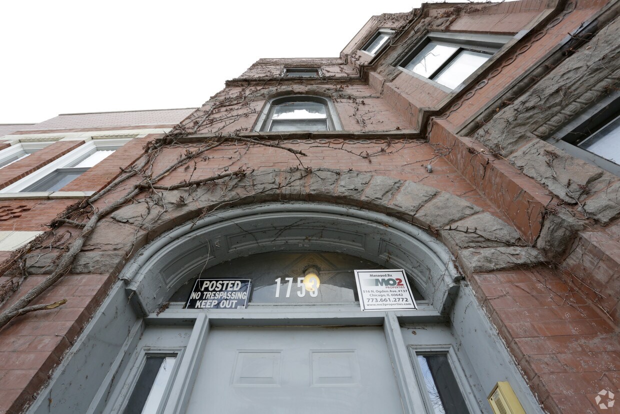 Foto del edificio - 1753 W Erie