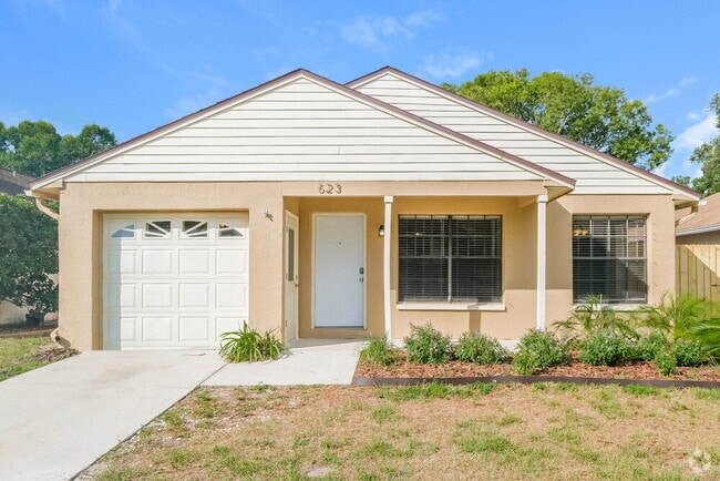 Building Photo - 623 Bellingham Pl