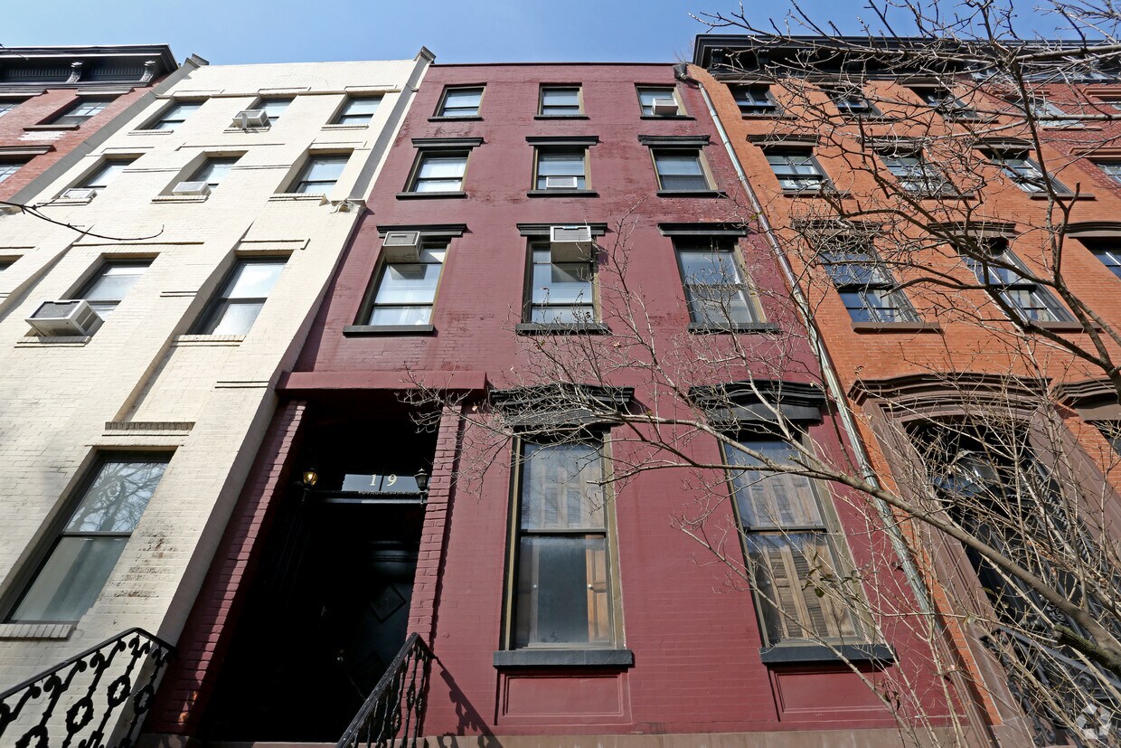 Foto del edificio - 19 Bank St
