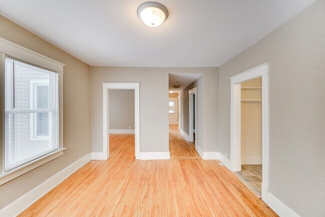 Building Photo - 2435 Blaisdell Ave