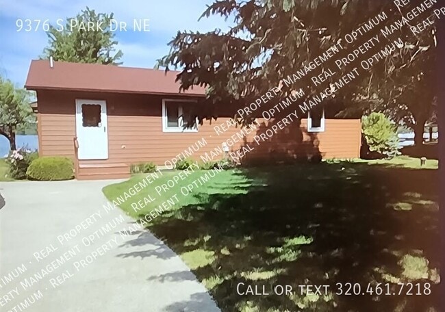 Building Photo - 9376 S Park Dr NE