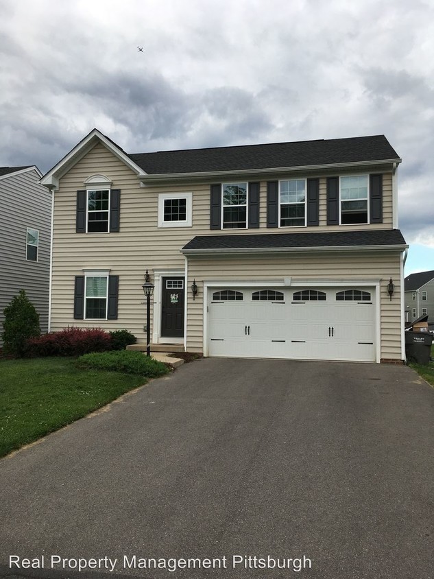 Primary Photo - 241 Long Ridge Dr