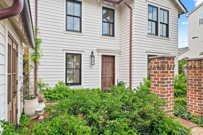 Foto del edificio - North End Virginia Beach - Near Oceanfront