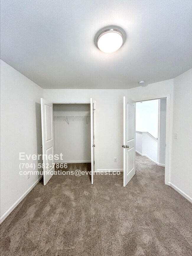 Foto del edificio - 607 S 10th St