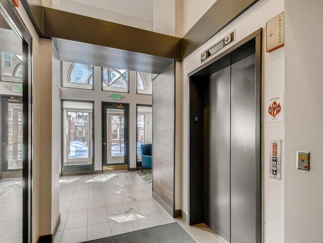Foto del edificio - 560 N 2nd St