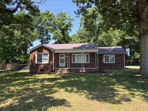 Building Photo - 1072 Johnsontown Rd