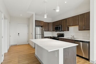 Building Photo - 1170 Tremont St