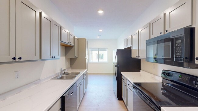 Interior Photo - The Shores at Spirit Lake