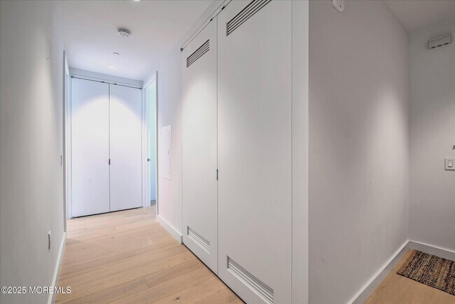 Foto del edificio - 1101 Ocean Ave N