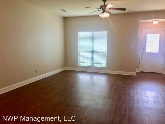 Foto del edificio - 3 br, 2 bath House - 322 Princess