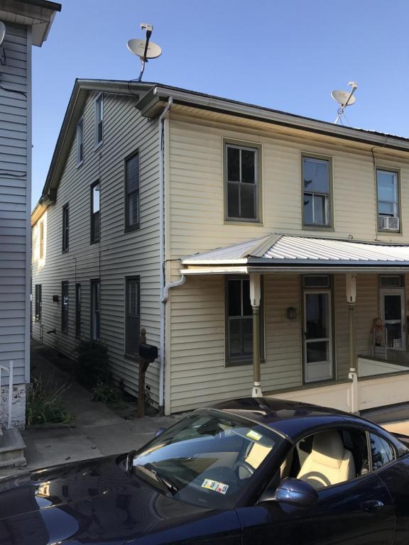 Building Photo - 432 Gantt St