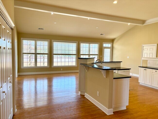 Great room - 106 Terrane Rdg