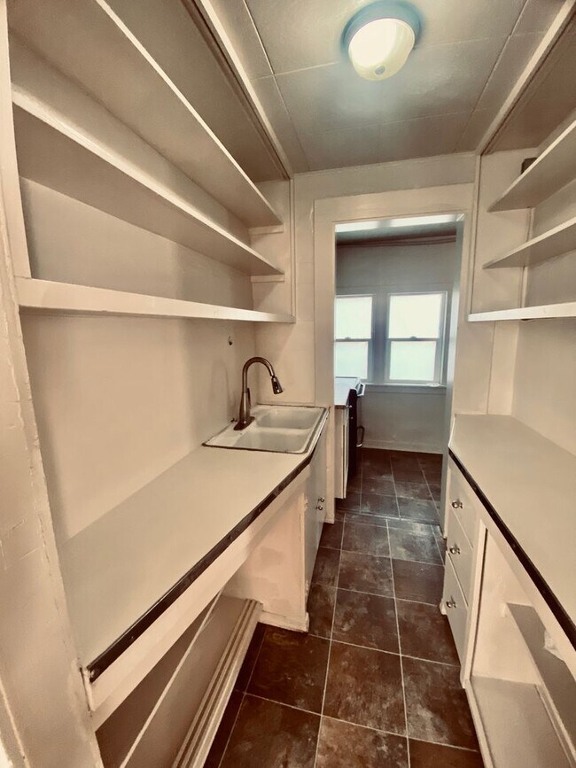 Foto del edificio - 2029 House