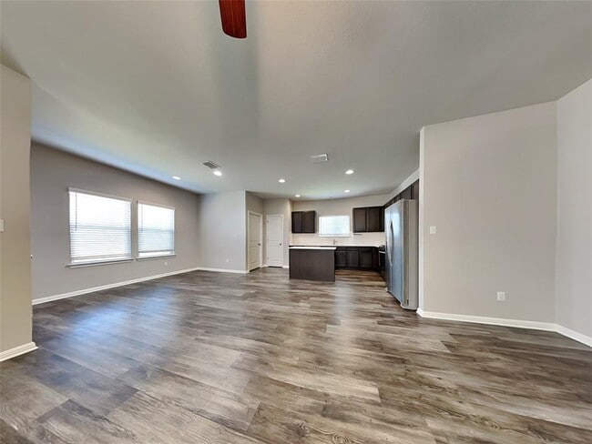 Building Photo - 237 Horsemint Way