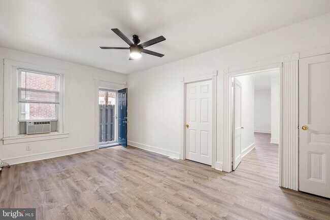 Foto del edificio - 1502 W 14th St