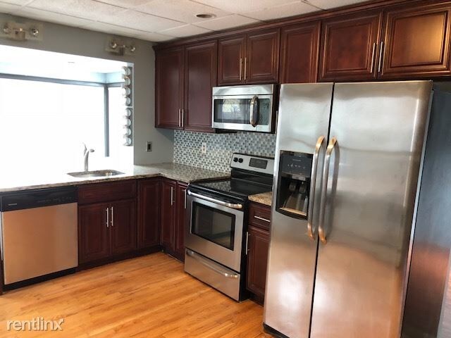 Foto del edificio - 4 br, 1 bath House - 121 Pond Lily Ave