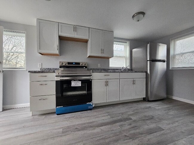 Foto del edificio - 367 Martin Luther King Jr Dr