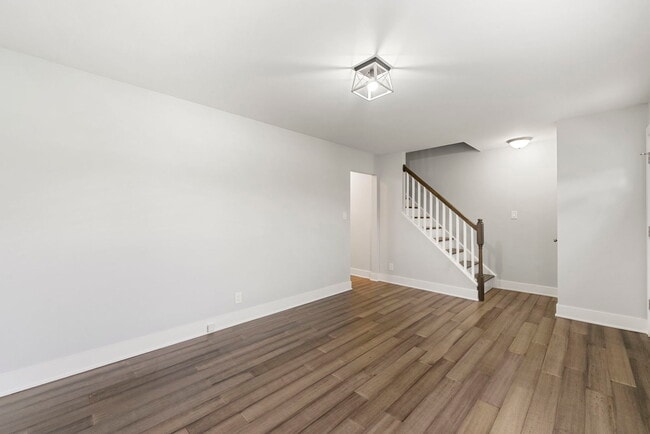 Foto del edificio - 1006 Thornton St