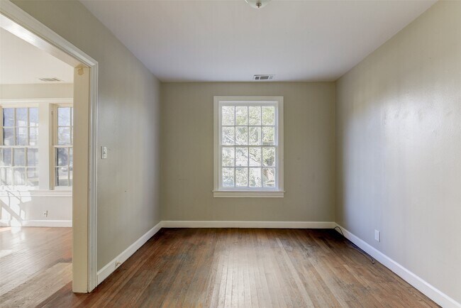 Foto del edificio - 2214 Ashley St