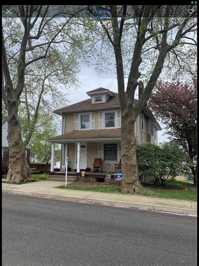 Building Photo - 440 Delaware Ave