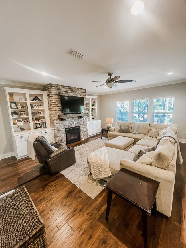 Foto del edificio - Deer Moss Creek home for RENT!!!