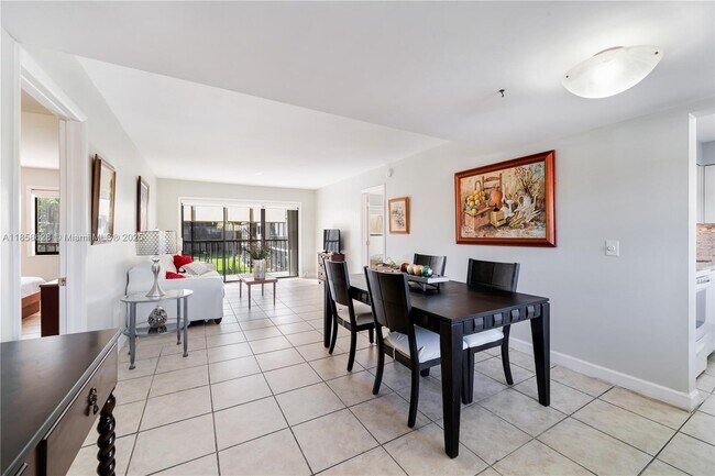 Foto del edificio - 8415 SW 107th Ave