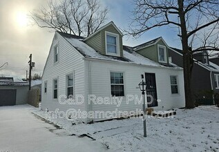 Building Photo - 16404 Lotus Dr