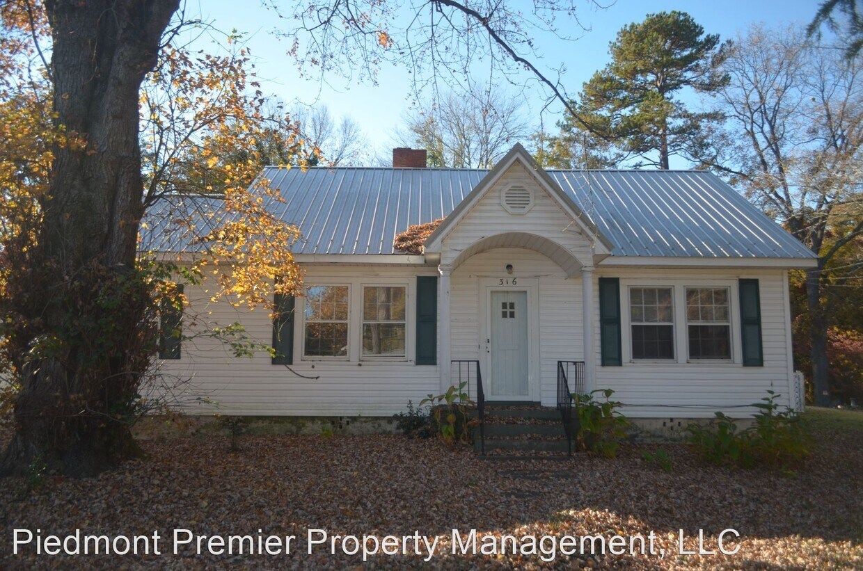 316 Fairview Dr, Lexington, NC 27292 House Rental in Lexington, NC