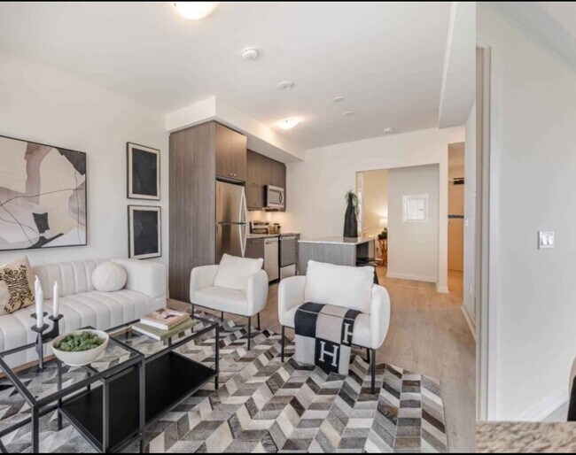 Photo du bâtiment - OAKVILLE – MODERN 2 BEDROOM – 2 BATHROOM – CONDO – $2,399 – ONLY
