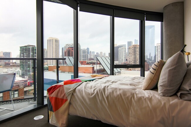 Foto del edificio - 811 W Couch Pl