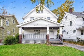 Building Photo - 912 Yellowstone Rd