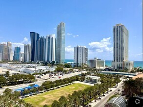 Building Photo - 250 Sunny Isles Blvd
