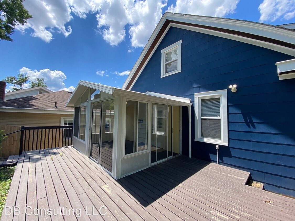 3 br, 2 bath House 4200 Marburg Ave House Rental in Cincinnati, OH