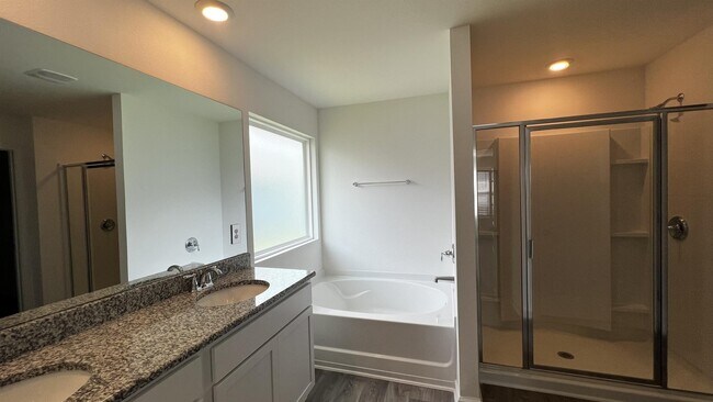 Foto del edificio - 23941 Unbridled Lp