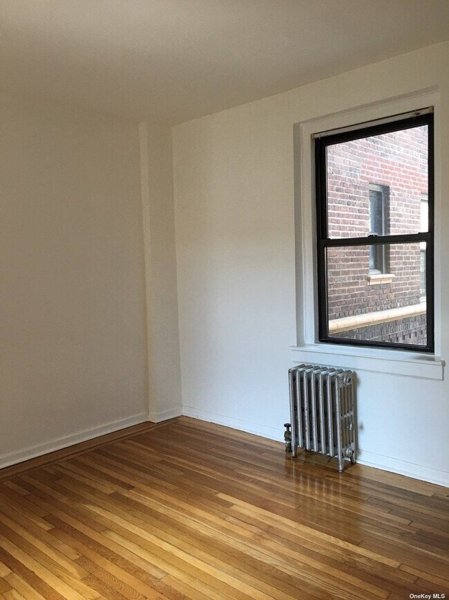 Foto del edificio - 62-64-64 Saunders St