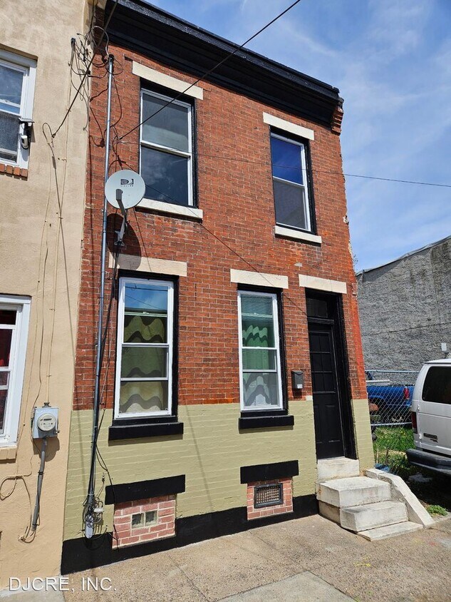 Primary Photo - 2 br, 1 bath House - 739 Daly Street