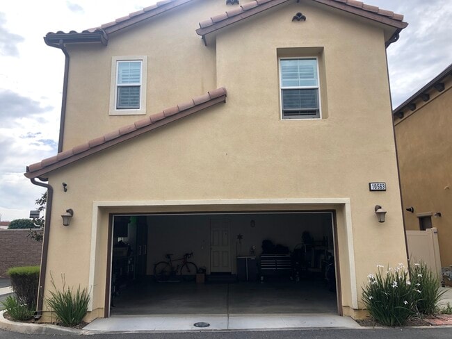 Foto del edificio - 10563 Mandevilla Ct